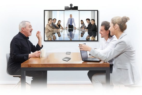 Yealink VC500 Videokonferenzsystem im Konferenzraum